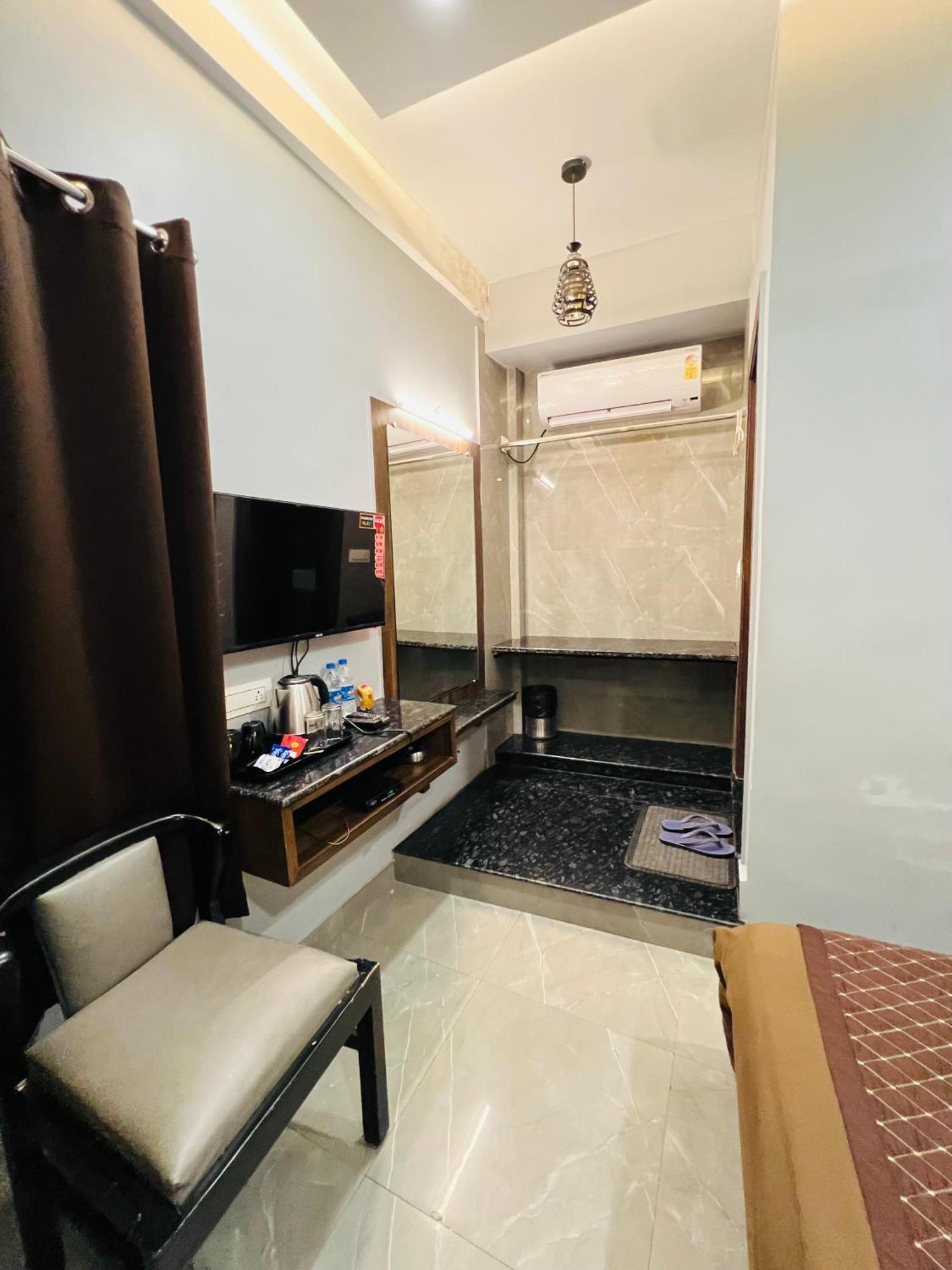 Hotel Sabera Siliguri Exterior photo