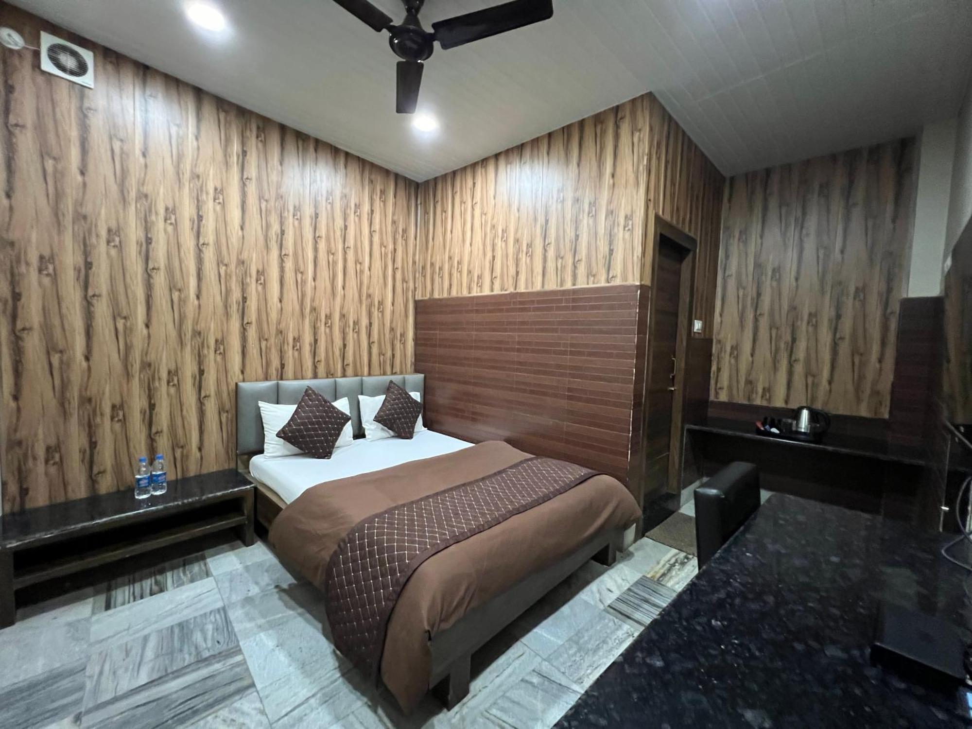 Hotel Sabera Siliguri Exterior photo