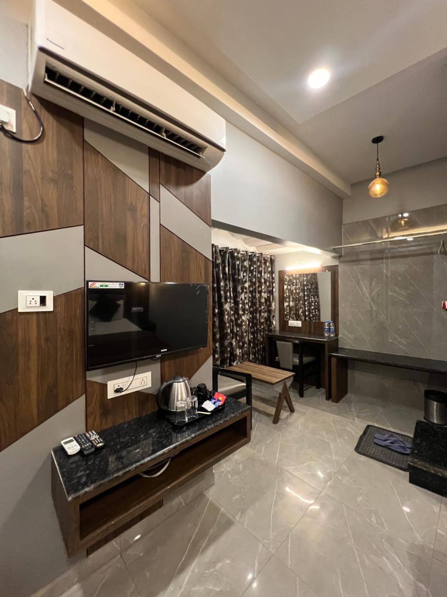 Hotel Sabera Siliguri Exterior photo