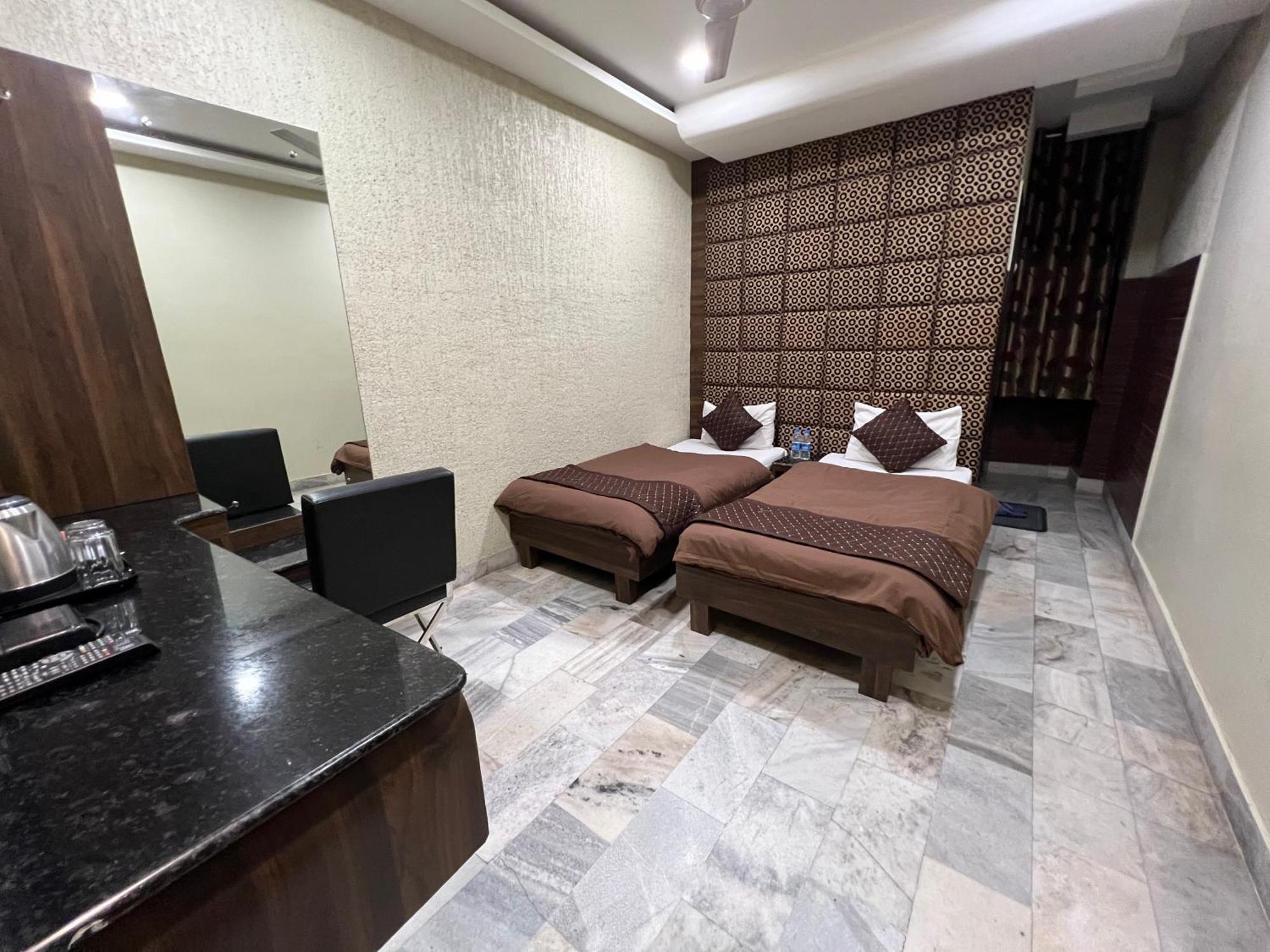 Hotel Sabera Siliguri Exterior photo